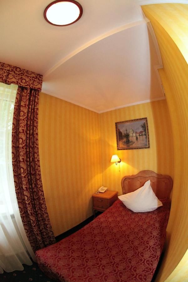 Отели типа «постель и завтрак» Dedek Park Варшава-32
